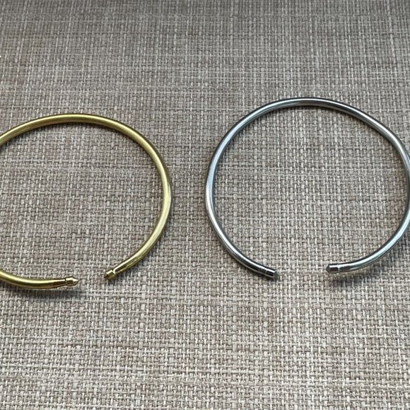 Bracelet Lot of 2 Wrist Band Metal Silver and Gold Tone Fashion Unisex Jewelry - Picture 10 of 11